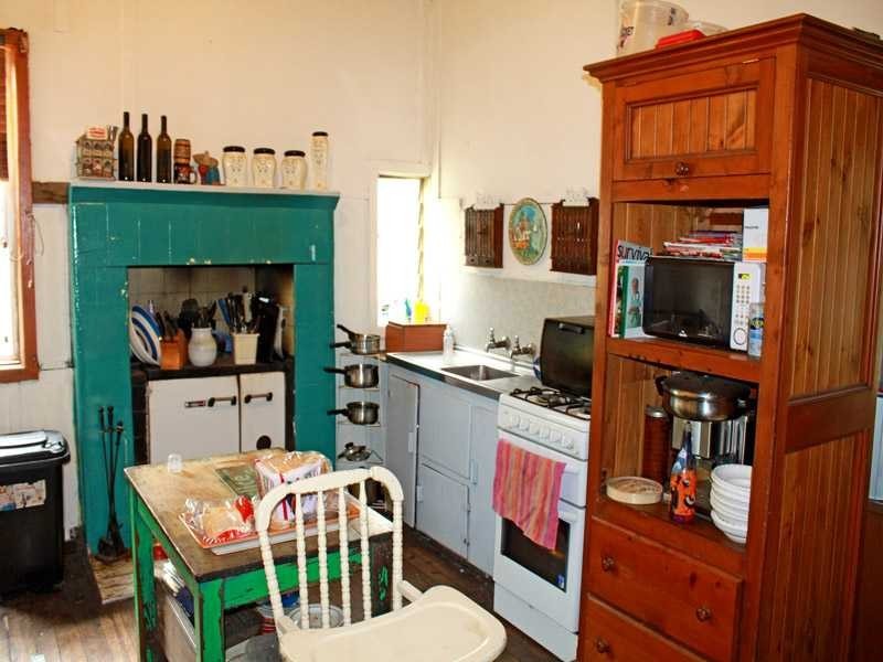 6-8 Railway Street, South Kempsey NSW 2440