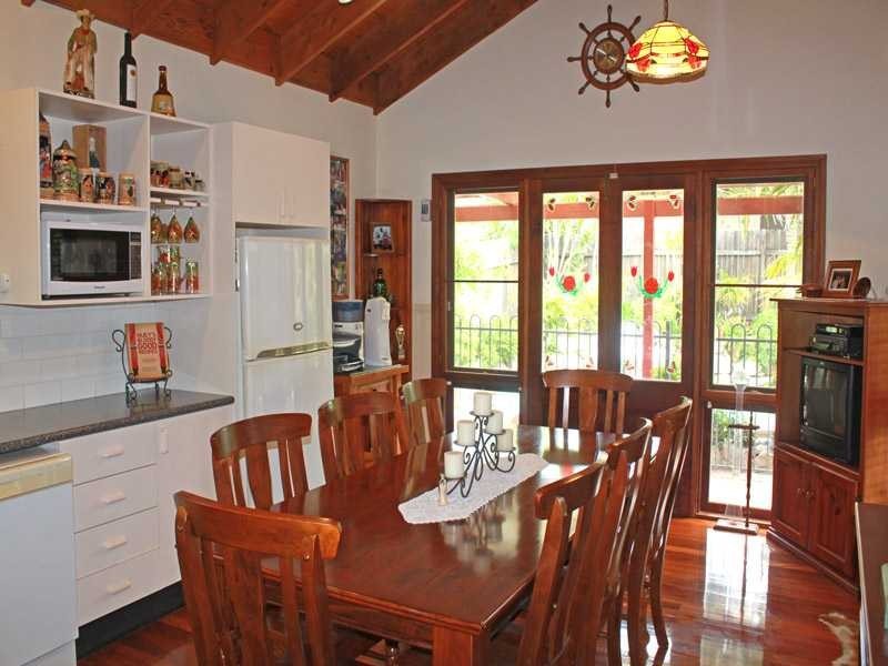 21 Mitchell Avenue, West Kempsey NSW 2440