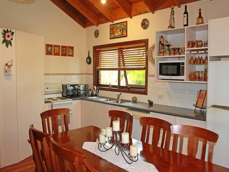 21 Mitchell Avenue, West Kempsey NSW 2440