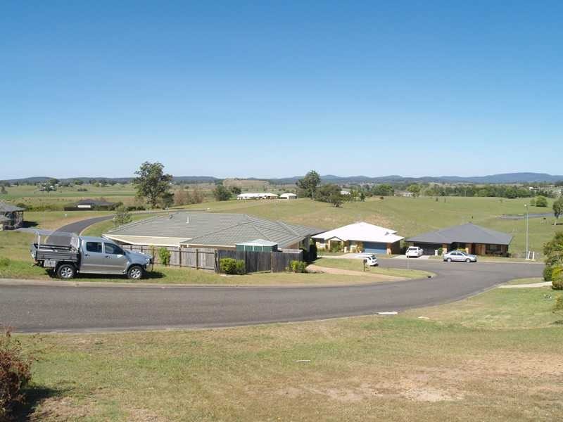 2 Harold Hughes Place, Kempsey NSW 2440