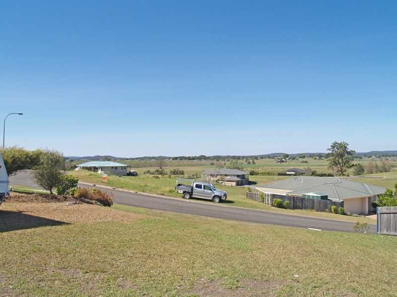 2 Harold Hughes Place, Kempsey NSW 2440