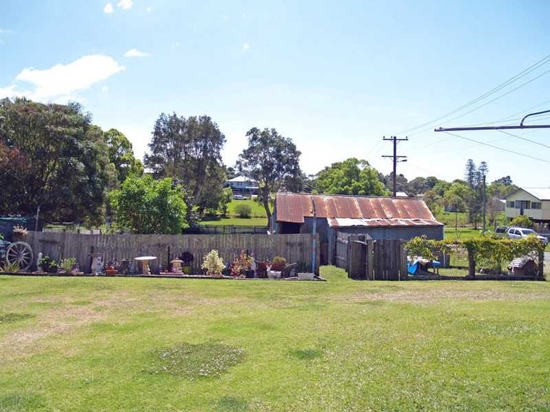 19 Macleay Street FREDERICKTON VIA, Kempsey NSW 2440