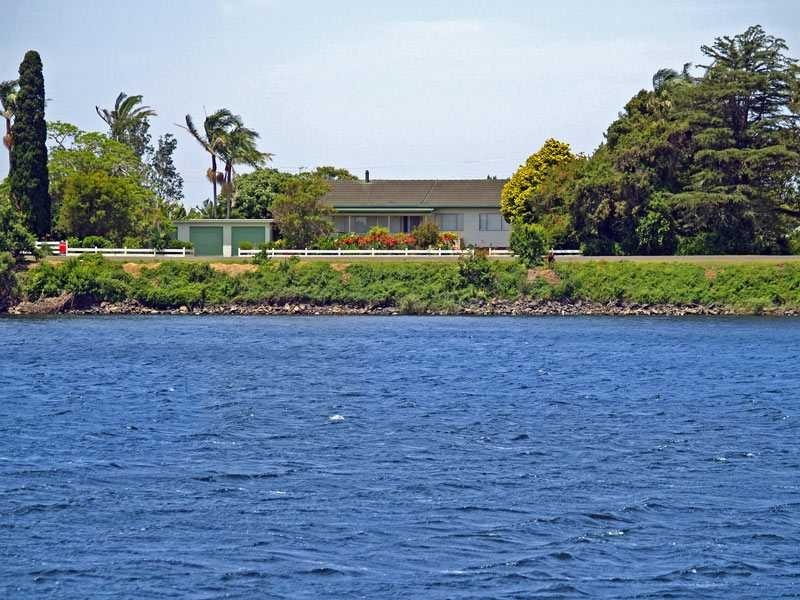 18-20 Riverside Drive KINCHELA VIA, Kempsey NSW 2440