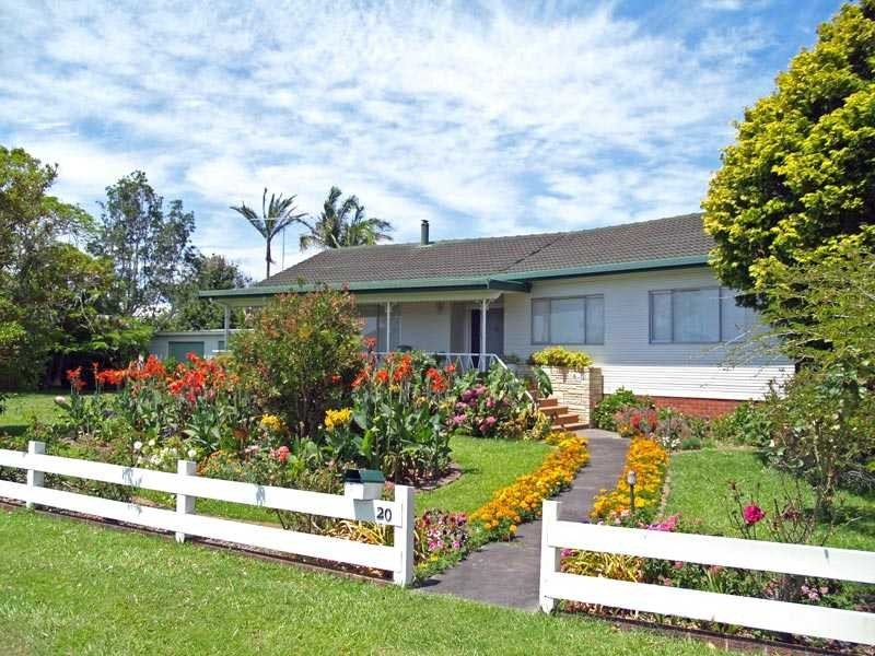 18-20 Riverside Drive KINCHELA VIA, Kempsey NSW 2440
