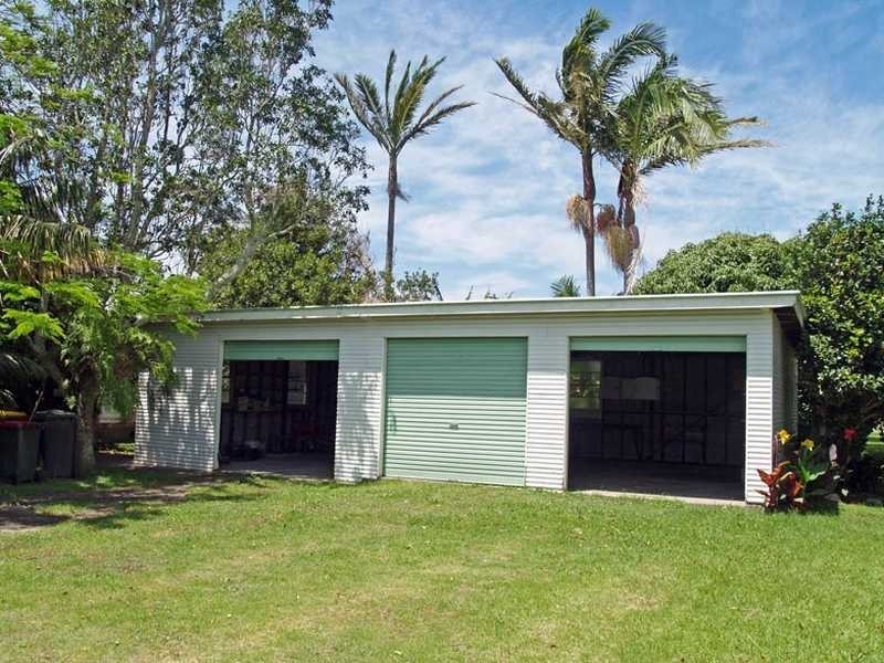 18-20 Riverside Drive KINCHELA VIA, Kempsey NSW 2440
