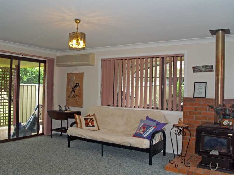 9 Airport Road, Aldavilla NSW 2440