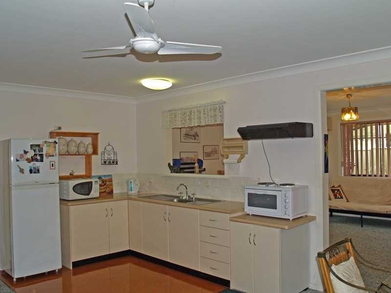 9 Airport Road, Aldavilla NSW 2440