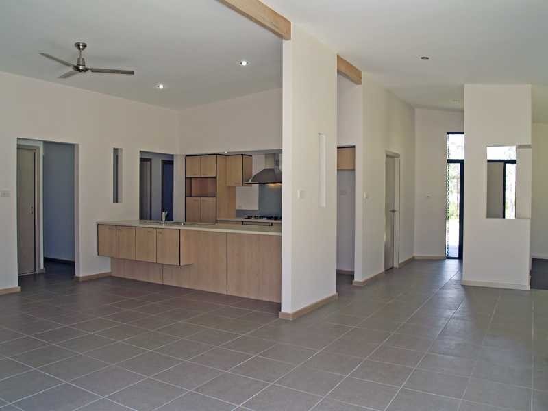 25 Teague Drive, South Kempsey NSW 2440