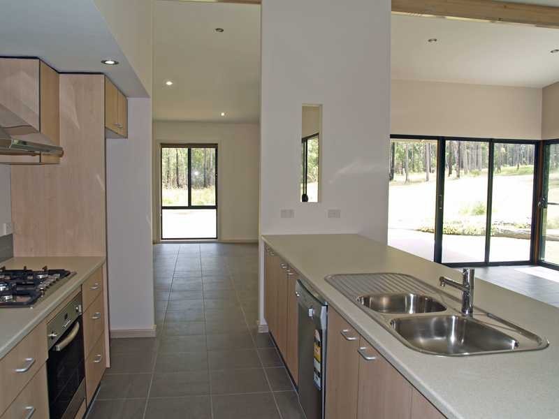 25 Teague Drive, South Kempsey NSW 2440