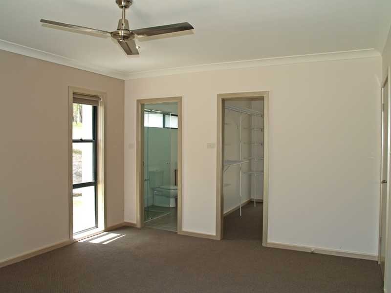 25 Teague Drive, South Kempsey NSW 2440