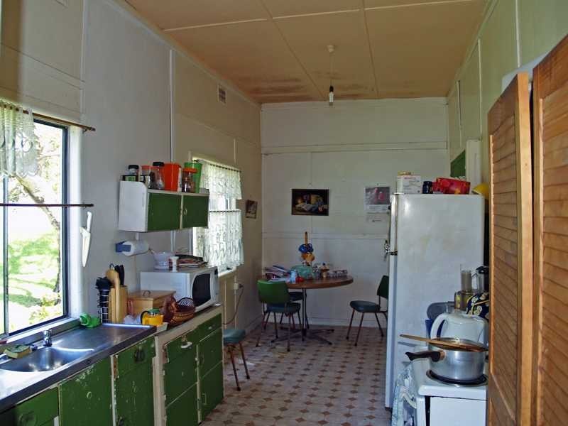 18 East Street, Crescent Head NSW 2440