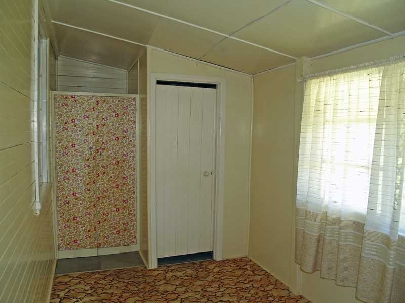 9 Greenfields Avenue, West Kempsey NSW 2440