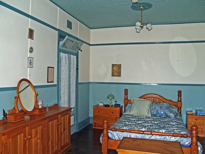 26 Tozer Street, West Kempsey NSW 2440