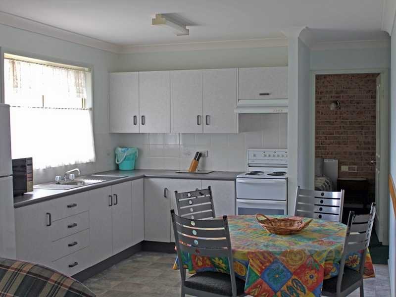 11 Willow Street, Crescent Head NSW 2440