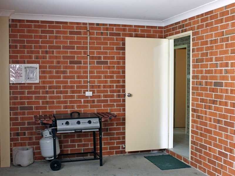 11 Willow Street, Crescent Head NSW 2440