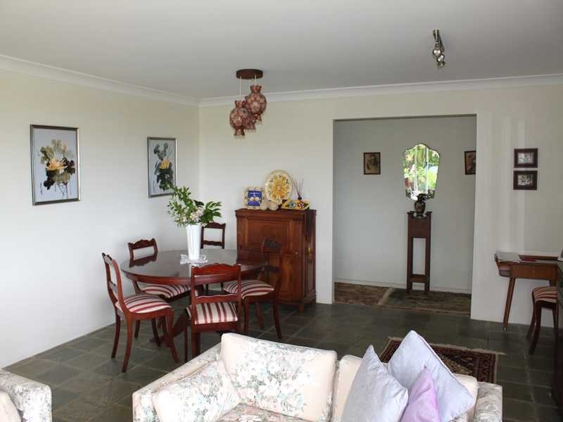 17 Skyline Crescent, Crescent Head NSW 2440