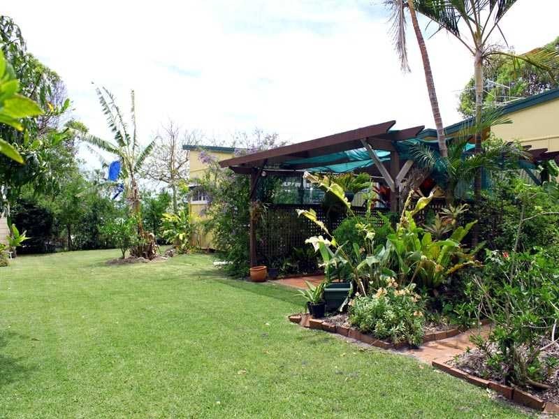 17 Skyline Crescent, Crescent Head NSW 2440