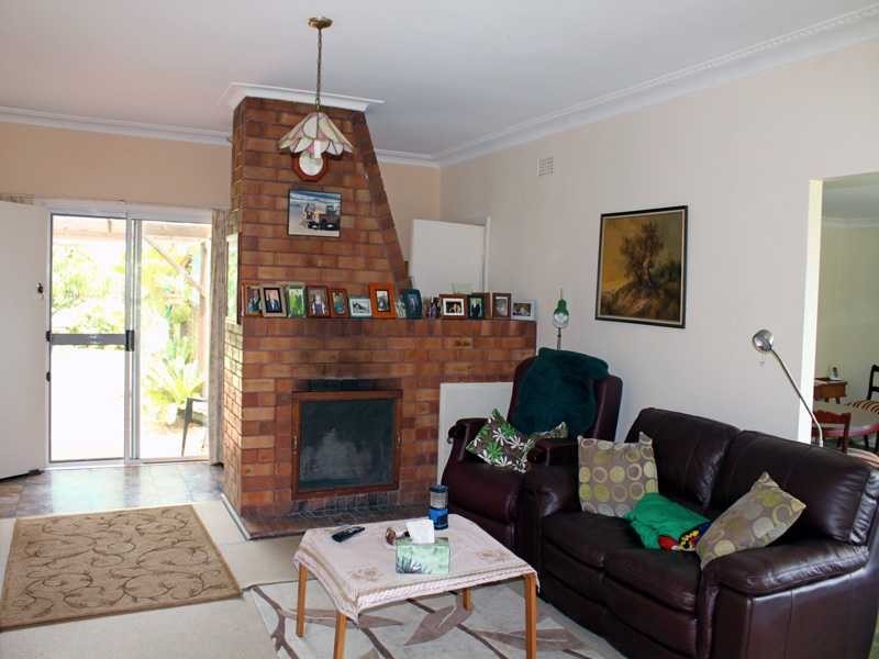 17 Skyline Crescent, Crescent Head NSW 2440