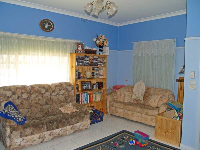 27 Eden Street, Kempsey NSW 2440
