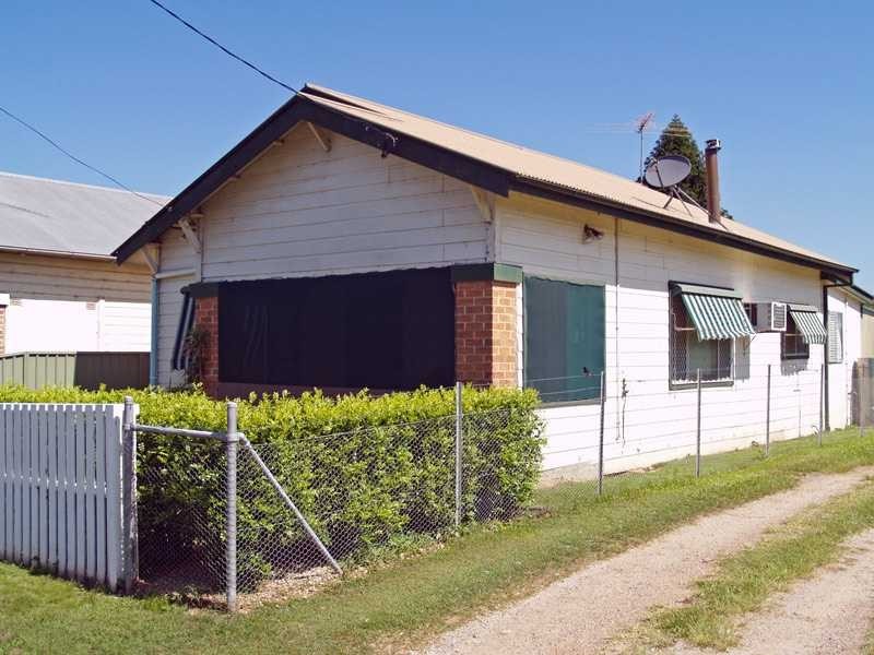 27 Eden Street, Kempsey NSW 2440