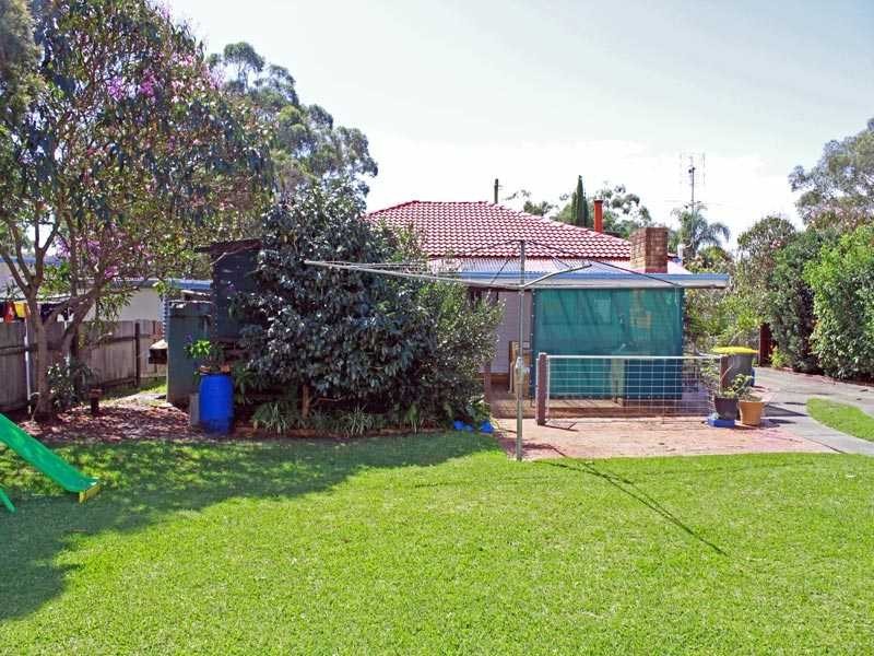 15 Seventh Avenue, Stuarts Point NSW 2441