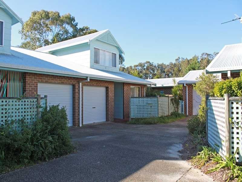 6/12 Allman Place, Crescent Head NSW 2440