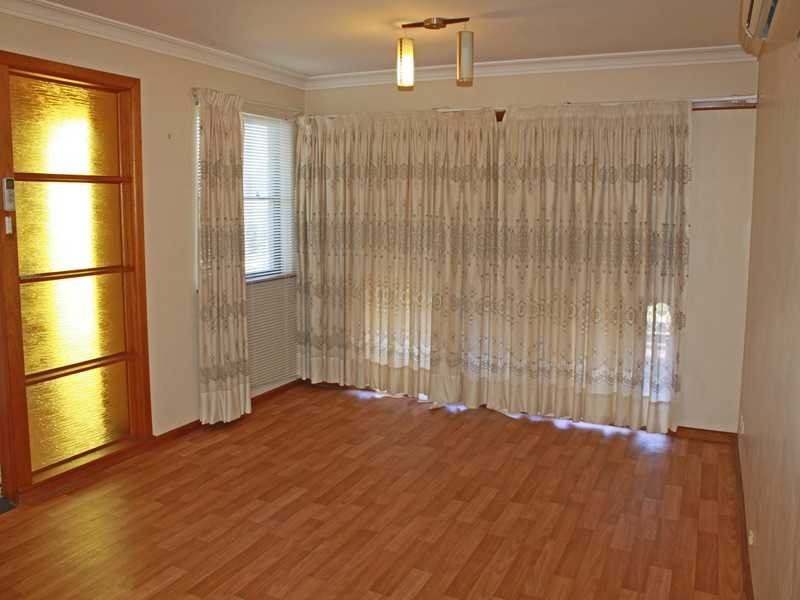 8 Albert, South Kempsey NSW 2440
