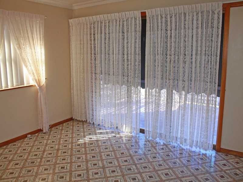 8 Albert, South Kempsey NSW 2440