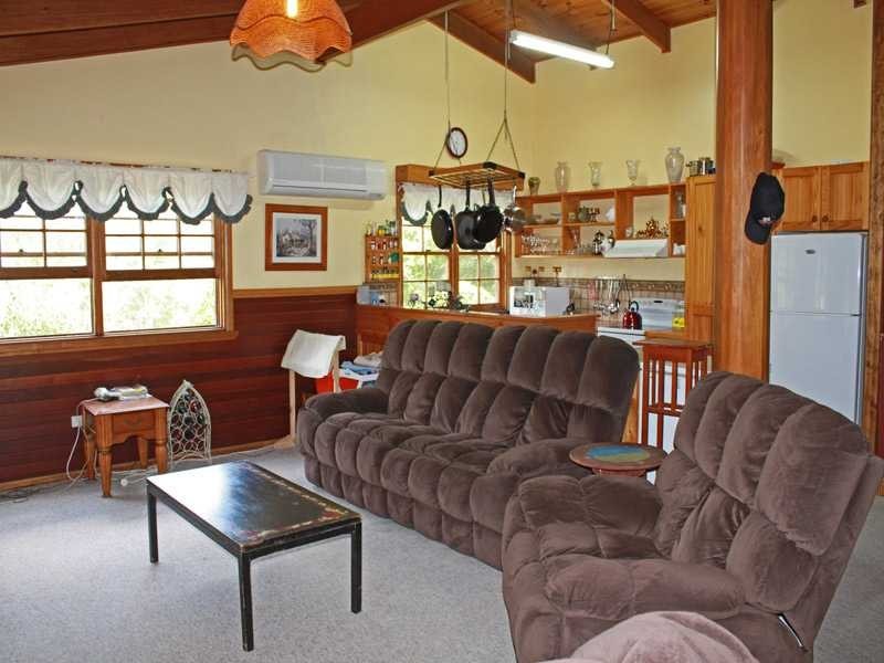 377 Gowings Hill Road, Dondingalong NSW 2440