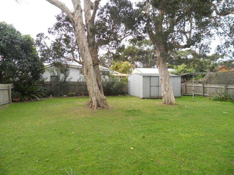 5 Ward Street, Hat Head NSW 2440