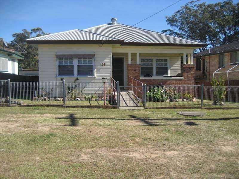 24 West Street, Kempsey NSW 2440