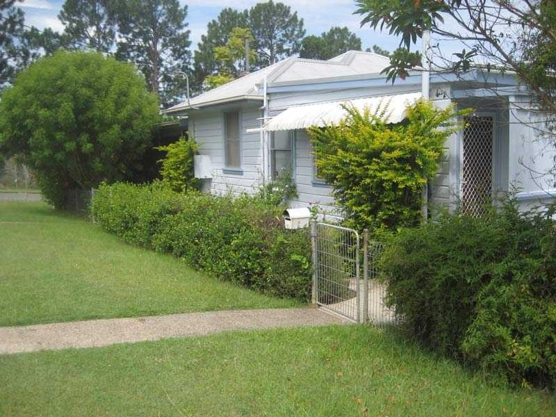 19 Greenfields Avenue, Kempsey NSW 2440
