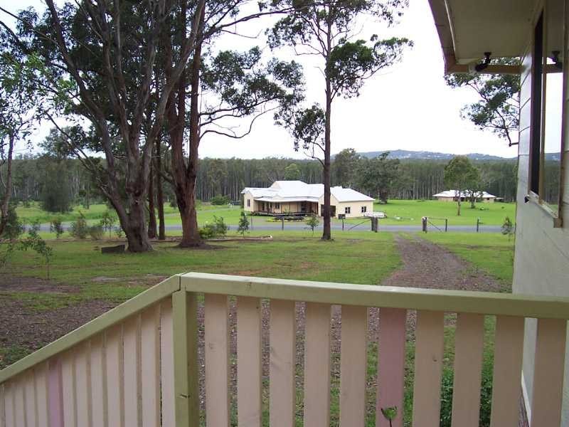 115 Neville Morton Drive, Crescent Head NSW 2440