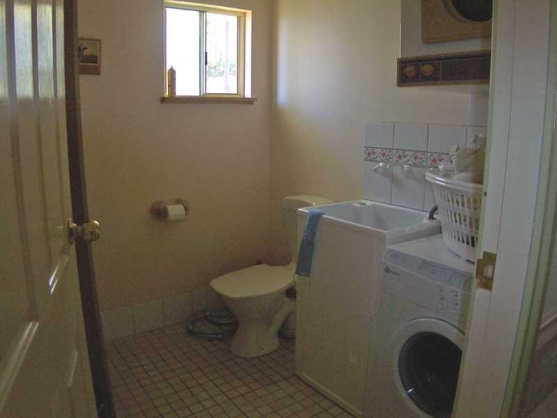 115 Neville Morton Drive, Crescent Head NSW 2440