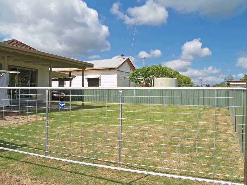 8 Macleay Street, East Kempsey NSW 2440