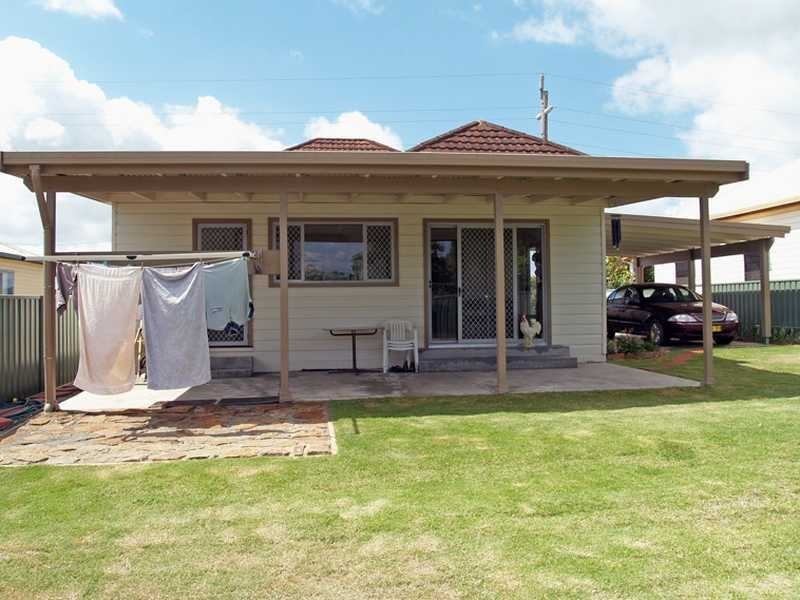 8 Macleay Street, East Kempsey NSW 2440