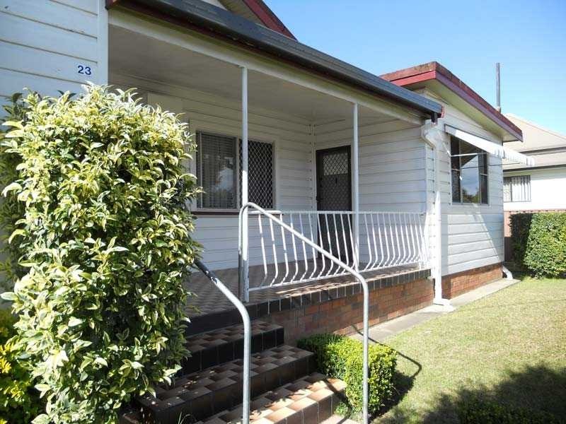 23 Gladstone Street, Kempsey NSW 2440