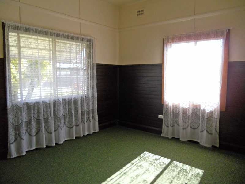 23 Gladstone Street, Kempsey NSW 2440