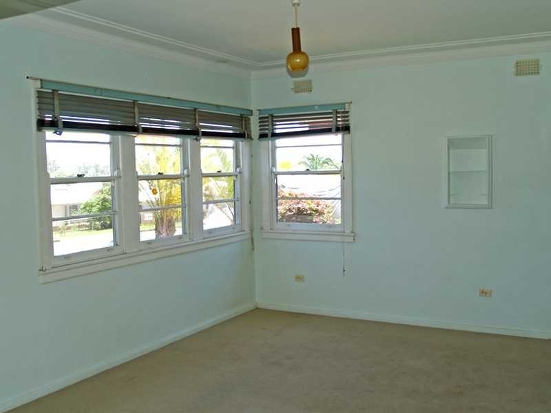 8 Elrington Avenue, Kempsey NSW 2440