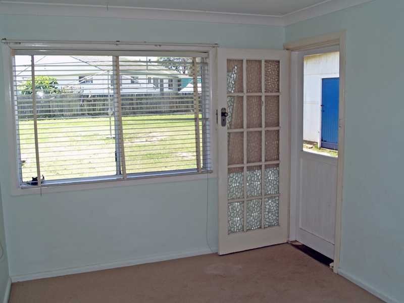 8 Elrington Avenue, Kempsey NSW 2440