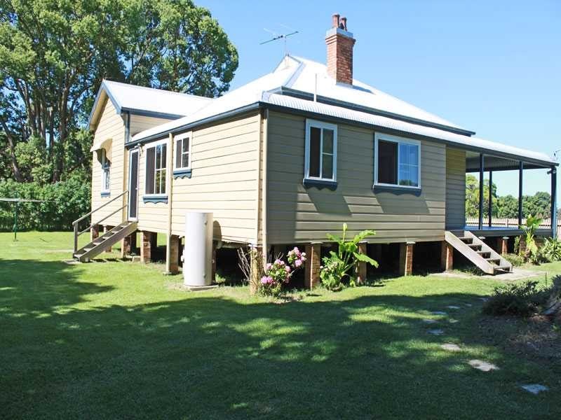 1451 Pacific Highway, Bellimbopinni NSW 2440