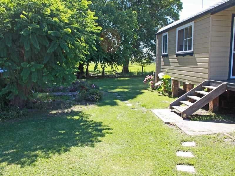 1451 Pacific Highway, Bellimbopinni NSW 2440