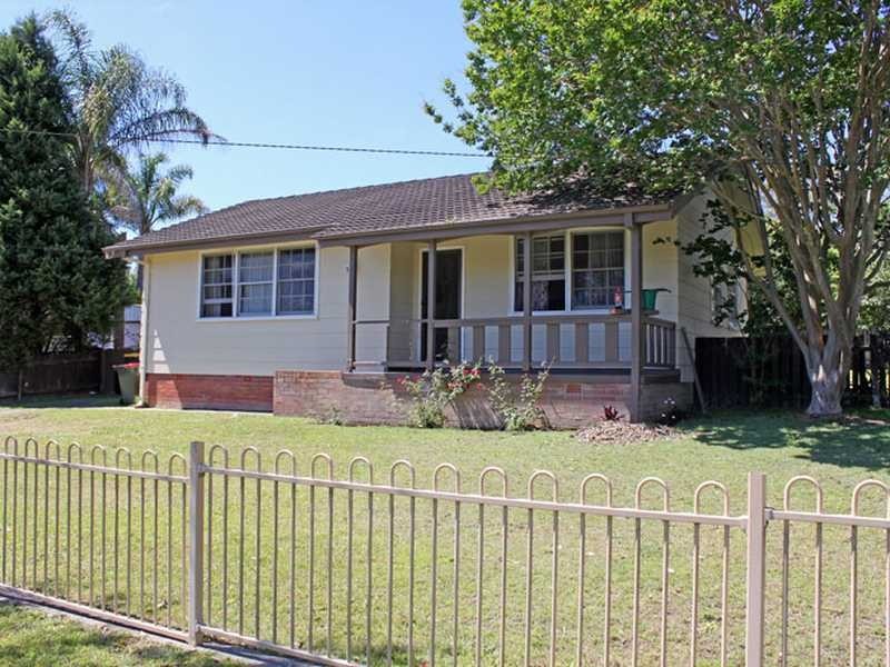 4 Keith Moses Crescent, Kempsey NSW 2440