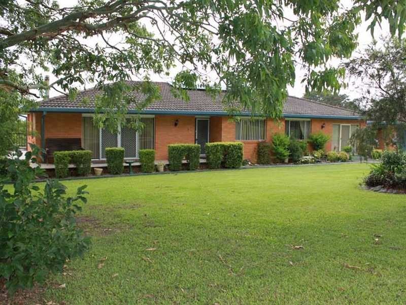 5 Warne Drive, Aldavilla NSW 2440