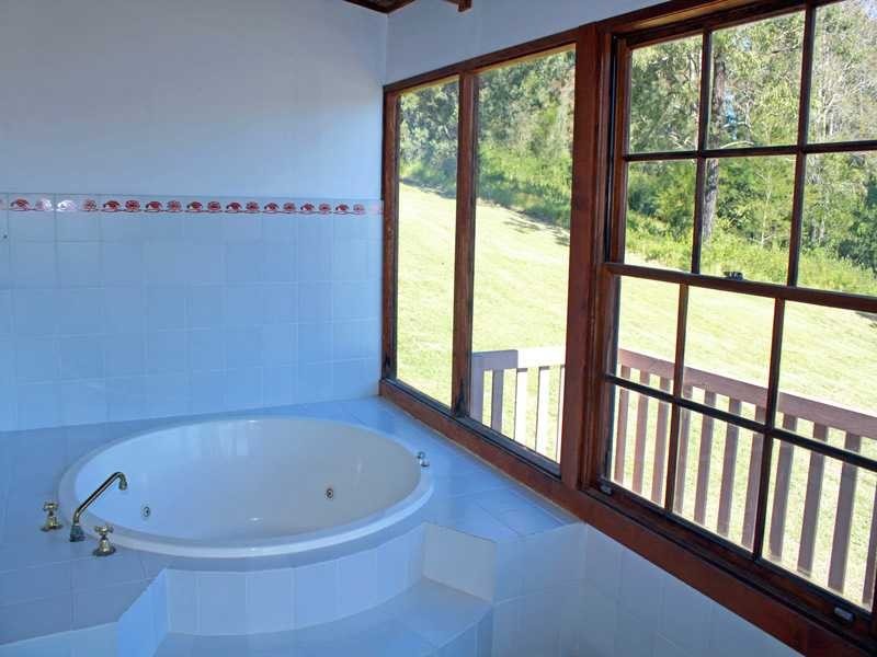 51 Averys Lane, Dondingalong NSW 2440