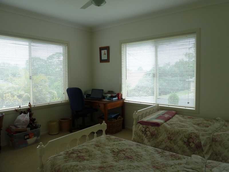6 Benjamin Street, Geneva NSW 2474