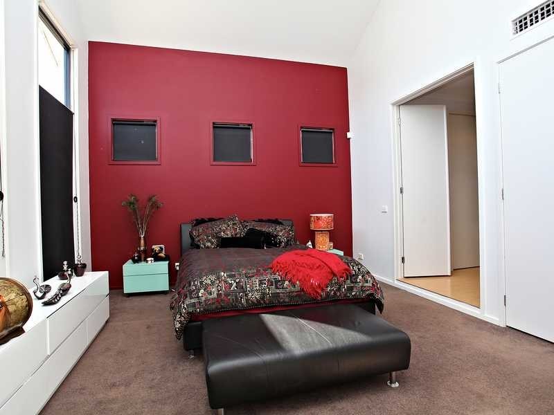 7 Morea Place, Caroline Springs VIC 3023