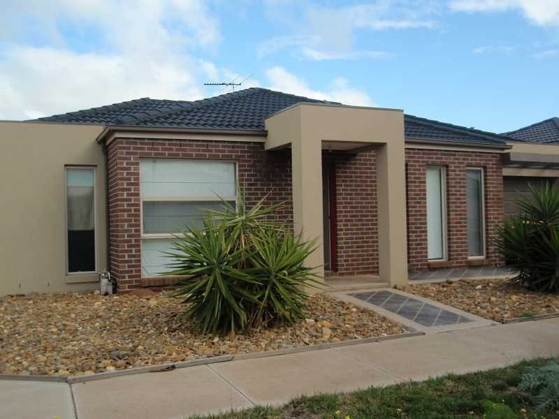 1a Manny Paul Circuit, Burnside Heights VIC 3023