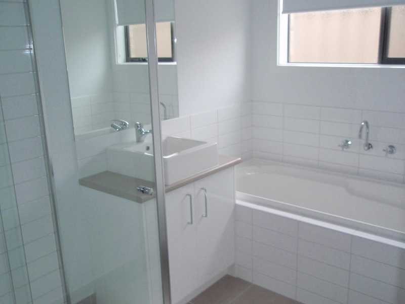 Unit 2/2046 Cadiz Waters, Point Cook VIC 3030