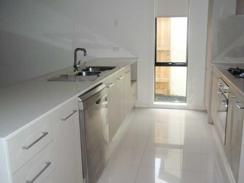 39 Belleville Close, Burnside Heights VIC 3023